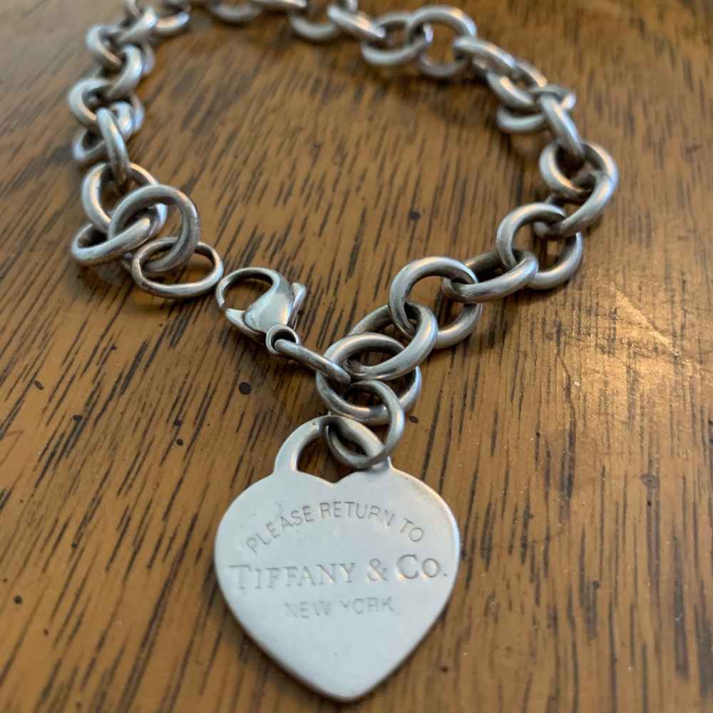 Return to Tiffany & Co Heart Tag Bracelet Charm 925 Sterling Silver 9in XLARGE
